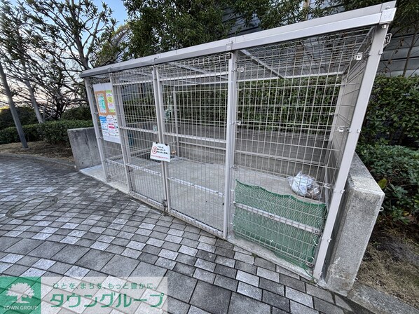 オクトス市ヶ尾の物件内観写真